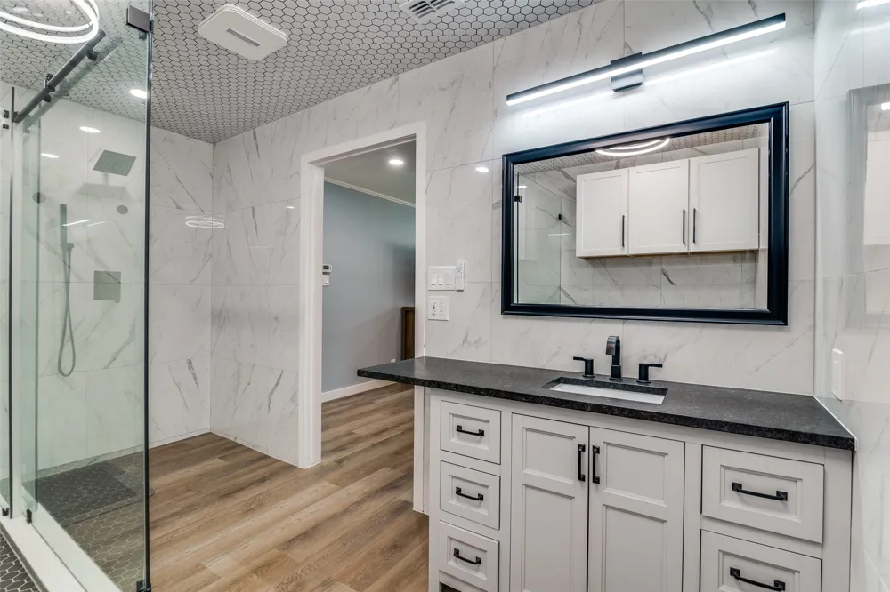 558 Private RD 7423 Emory, TX 75440