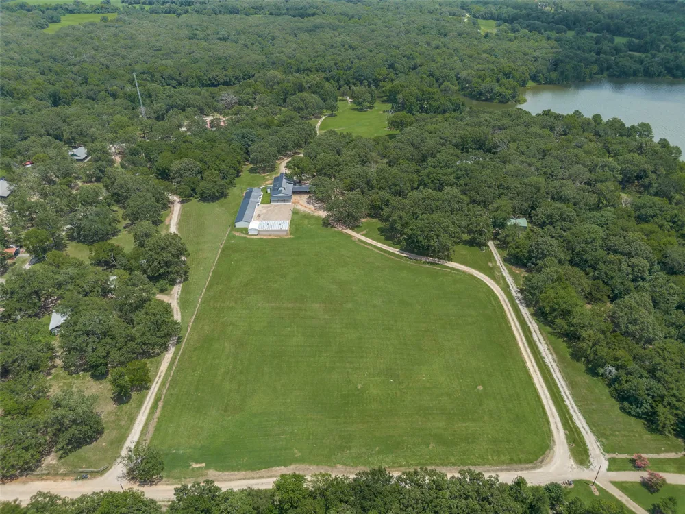 558 Private RD 7423 Emory, TX 75440