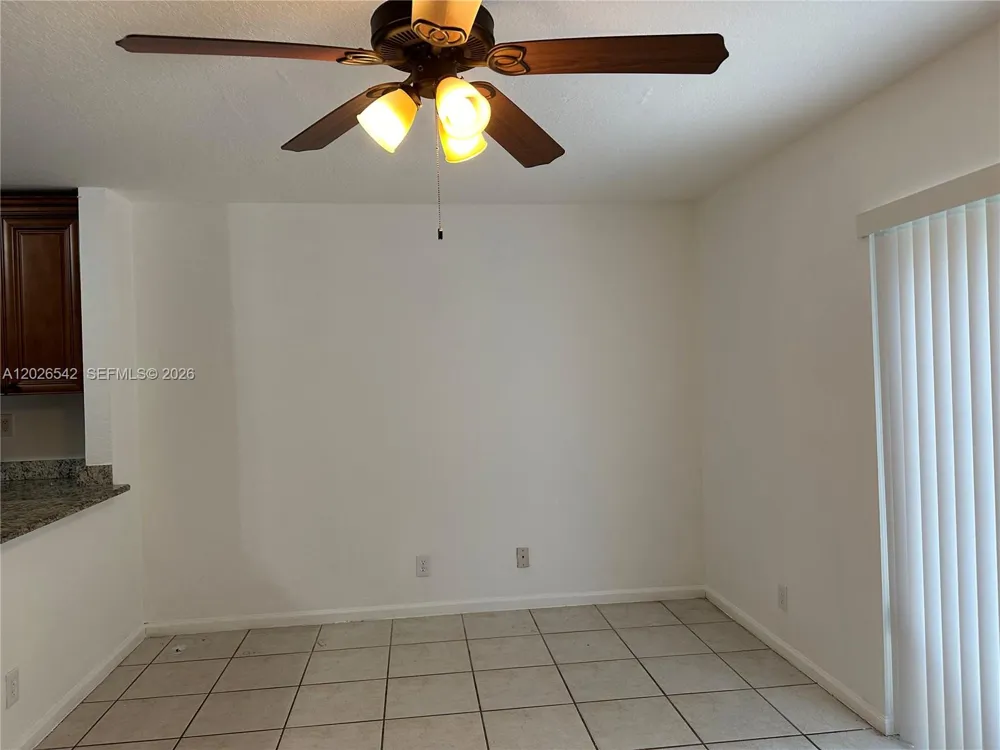 824 Summit Lake West Palm Beach, FL 33406