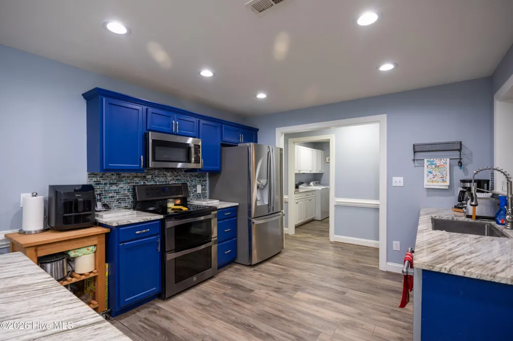 165 Pinecroft Drive Dunn, NC 28334