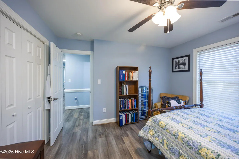 165 Pinecroft Drive Dunn, NC 28334
