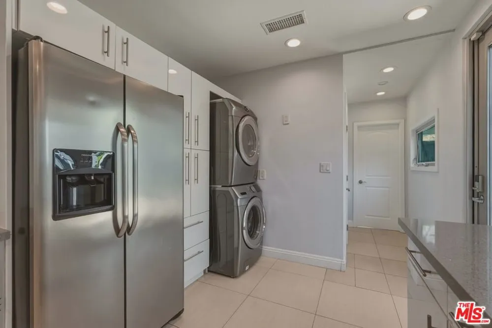 1301 Orange Grove Avenue Los Angeles, CA 90046