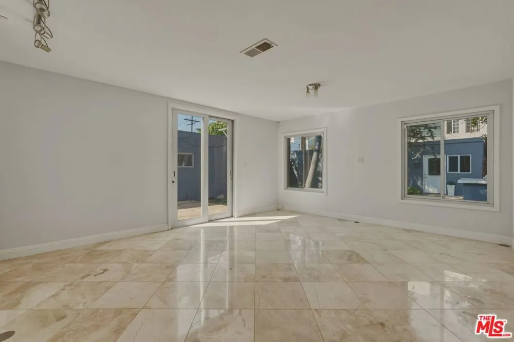 1301 Orange Grove Avenue Los Angeles, CA 90046
