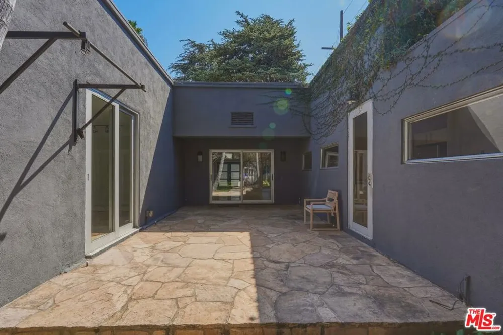 1301 Orange Grove Avenue Los Angeles, CA 90046