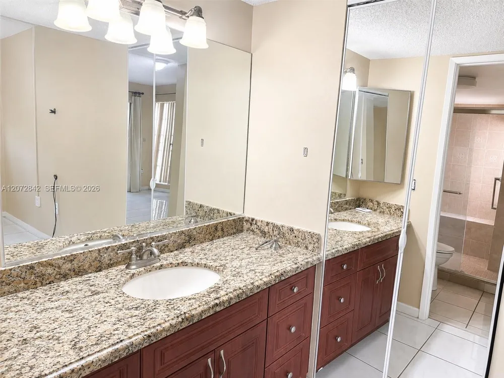 8810 SW 123rd Ct #M110 Miami, FL 33186