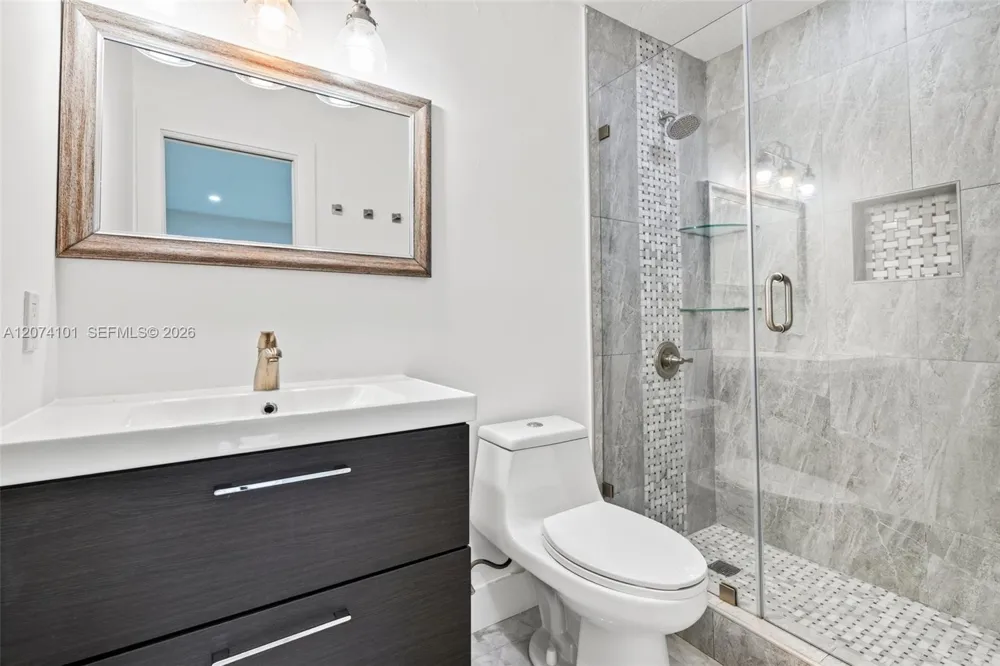 3197 W 79th Pl Hialeah, FL 33018