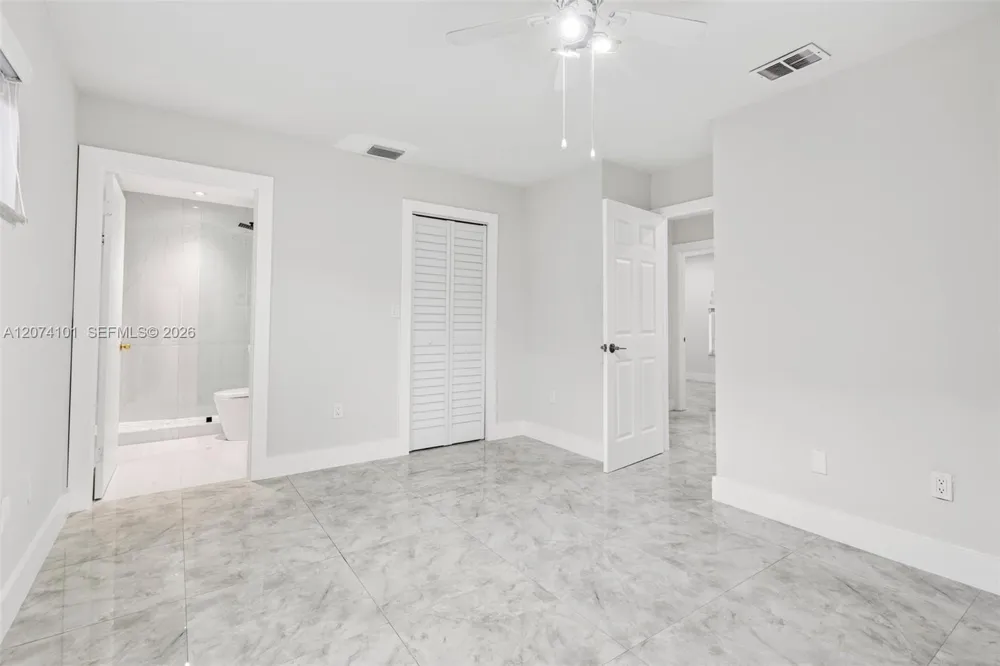 3197 W 79th Pl Hialeah, FL 33018