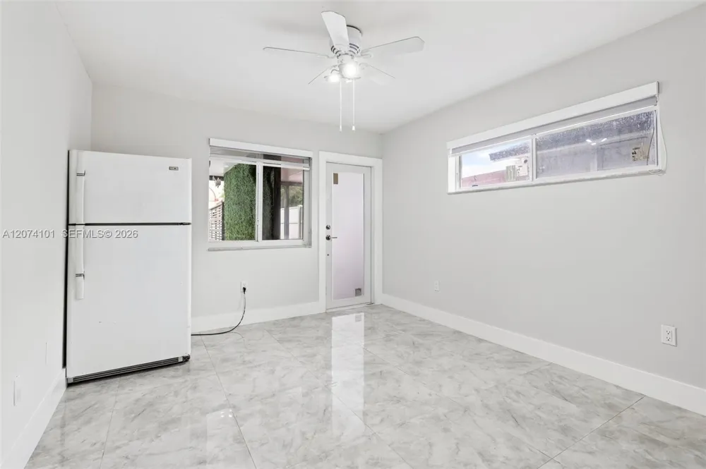 3197 W 79th Pl Hialeah, FL 33018