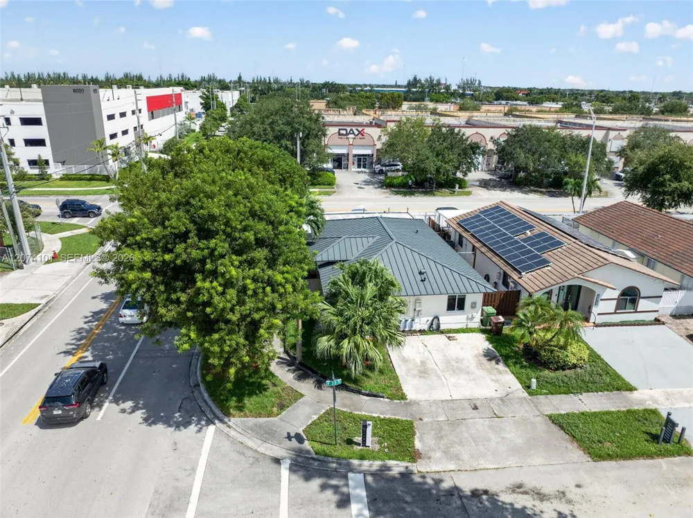 3197 W 79th Pl Hialeah, FL 33018