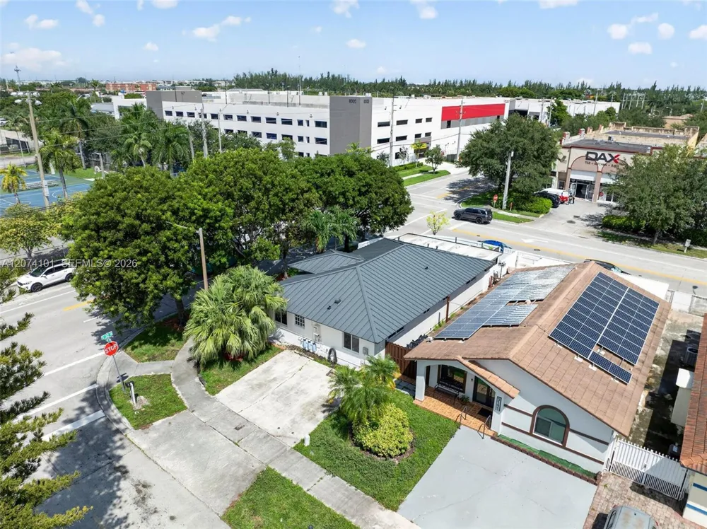 3197 W 79th Pl Hialeah, FL 33018