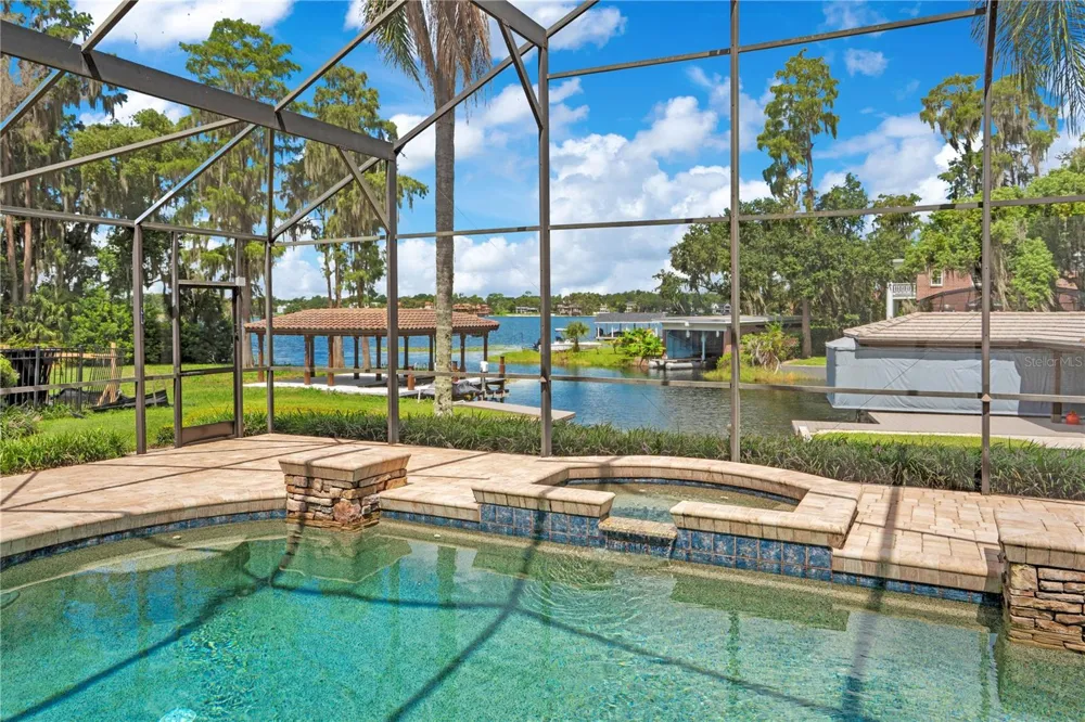 515 W 2ND AVENUE Windermere, FL 34786