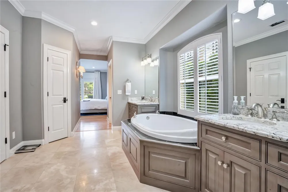 515 W 2ND AVENUE Windermere, FL 34786