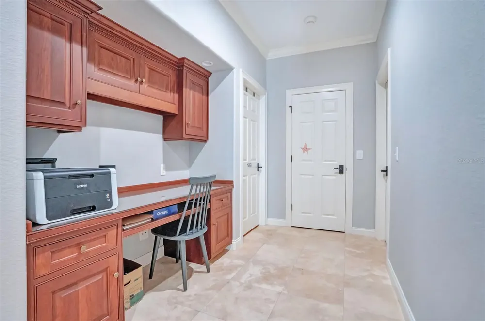 515 W 2ND AVENUE Windermere, FL 34786