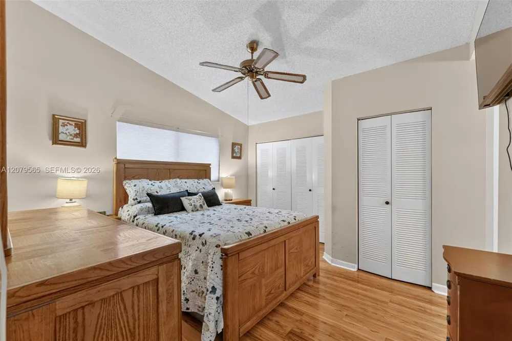 7508 SW 6th Ct North Lauderdale, FL 33068