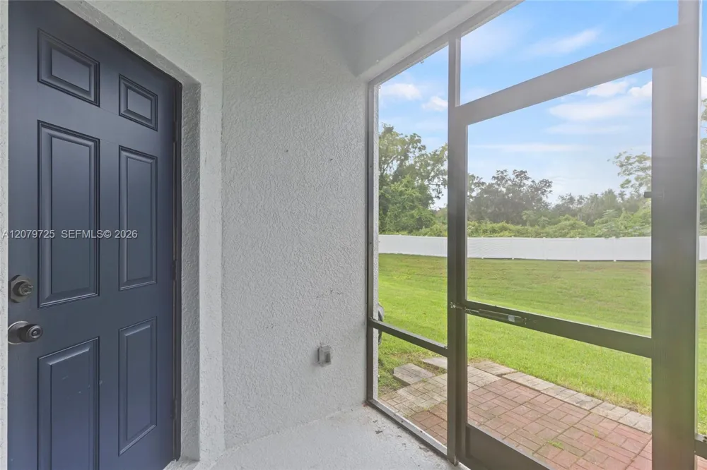 1522 Summergate Dr Other City - In The State Of Florida, FL 33594