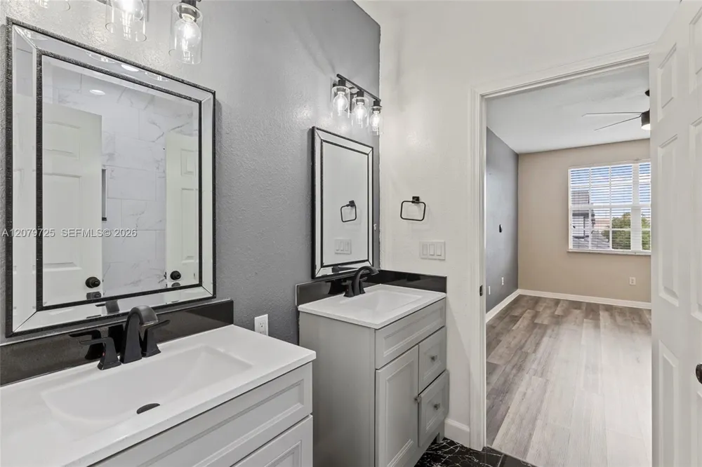 1522 Summergate Dr Other City - In The State Of Florida, FL 33594