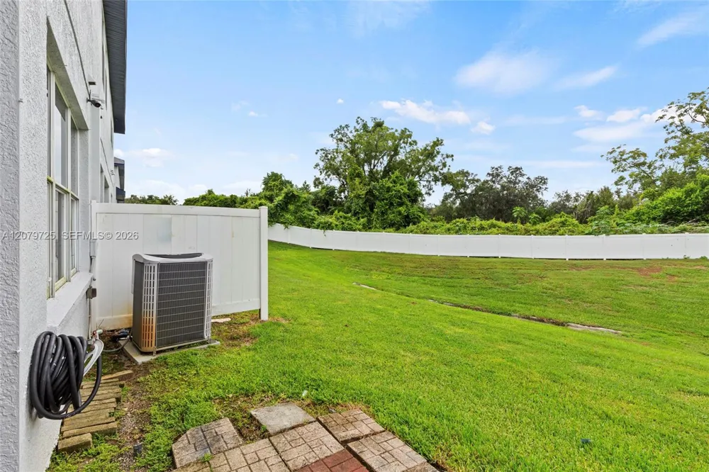 1522 Summergate Dr Other City - In The State Of Florida, FL 33594