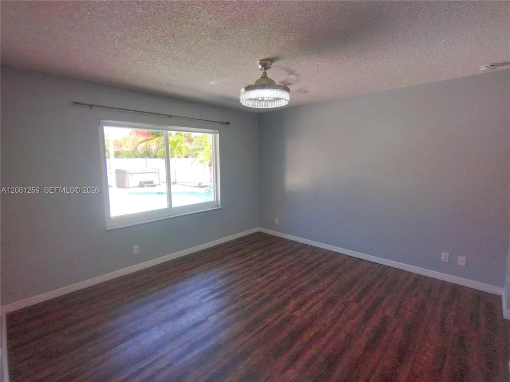 5780 Sun Pointe Circle Boynton Beach, FL 33437
