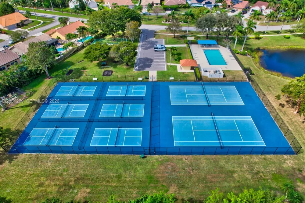 5780 Sun Pointe Circle Boynton Beach, FL 33437