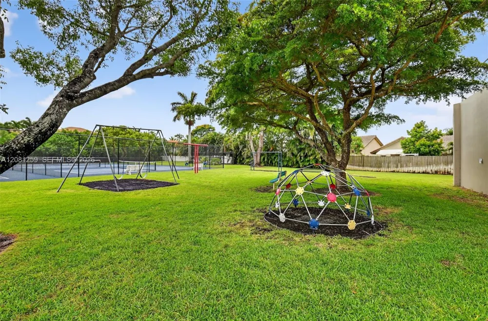 5780 Sun Pointe Circle Boynton Beach, FL 33437