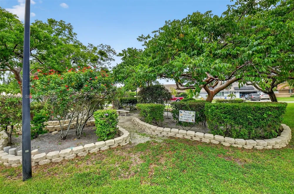 5780 Sun Pointe Circle Boynton Beach, FL 33437