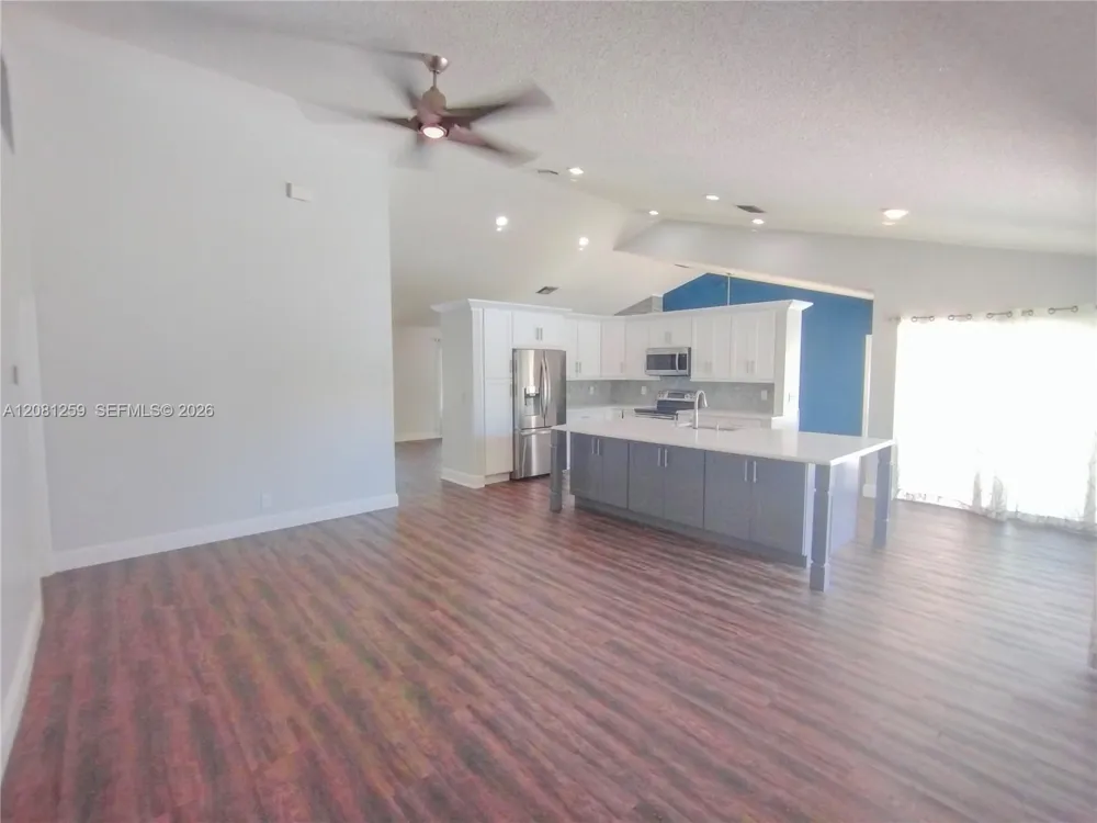 5780 Sun Pointe Circle Boynton Beach, FL 33437