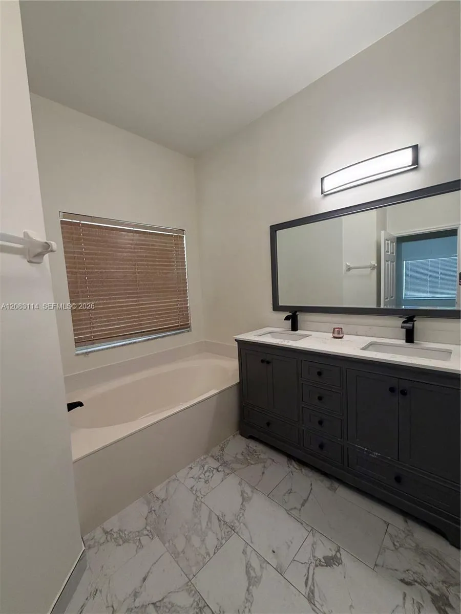 4305 SW 153rd Ave Miramar, FL 33027