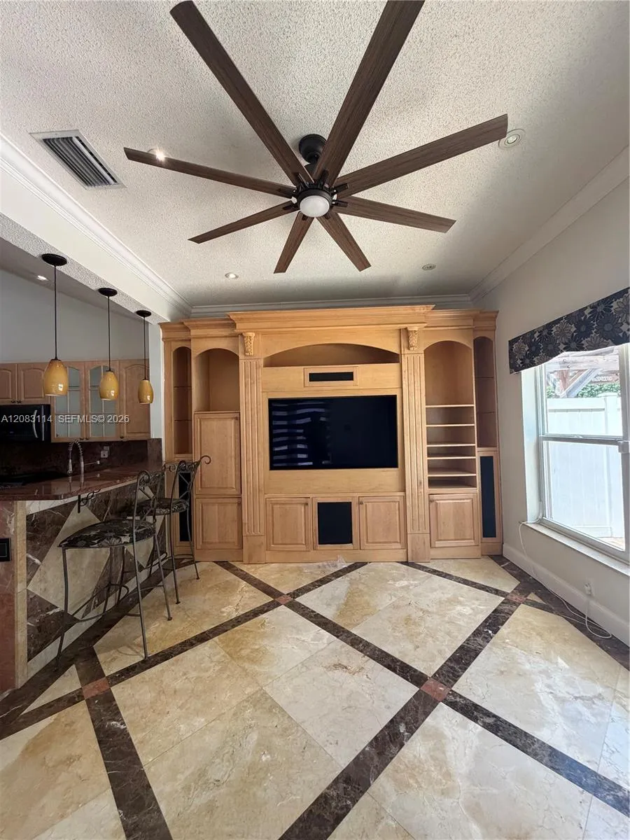 4305 SW 153rd Ave Miramar, FL 33027