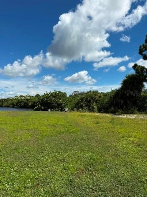 2336 Hale Street Port Charlotte, FL 33953