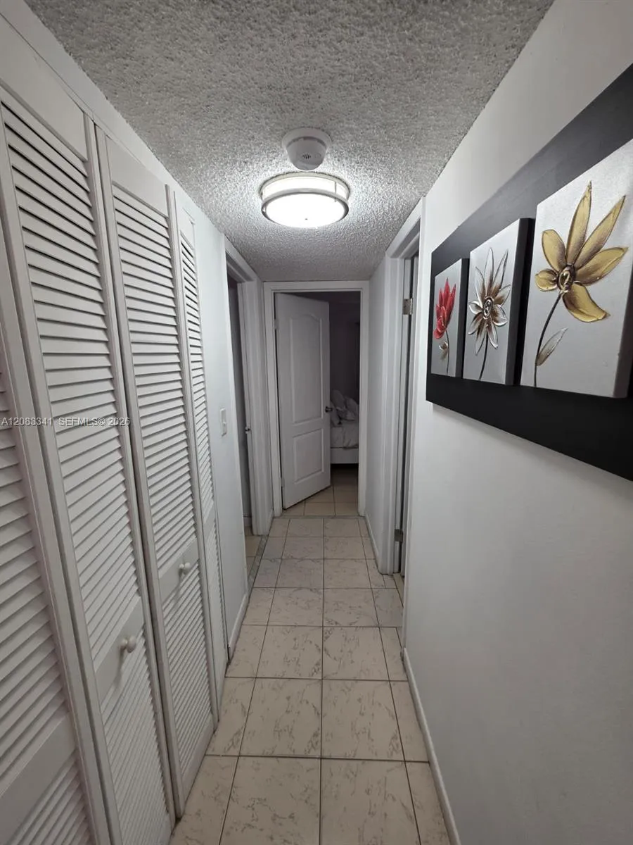 1750 W 46th St #207 Hialeah, FL 33012