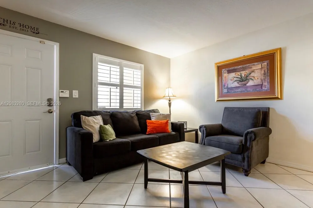 12625 SW 91st St #203 Miami, FL 33186