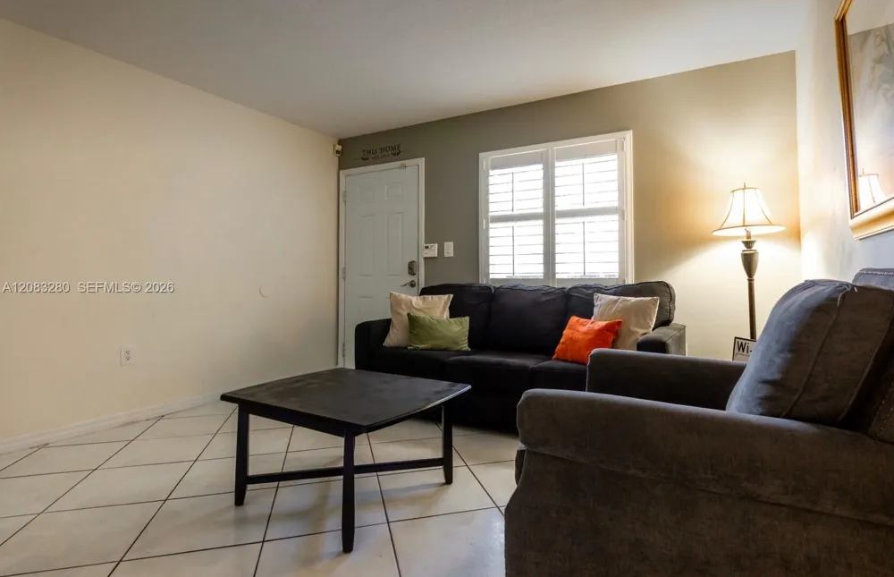 12625 SW 91st St #203 Miami, FL 33186