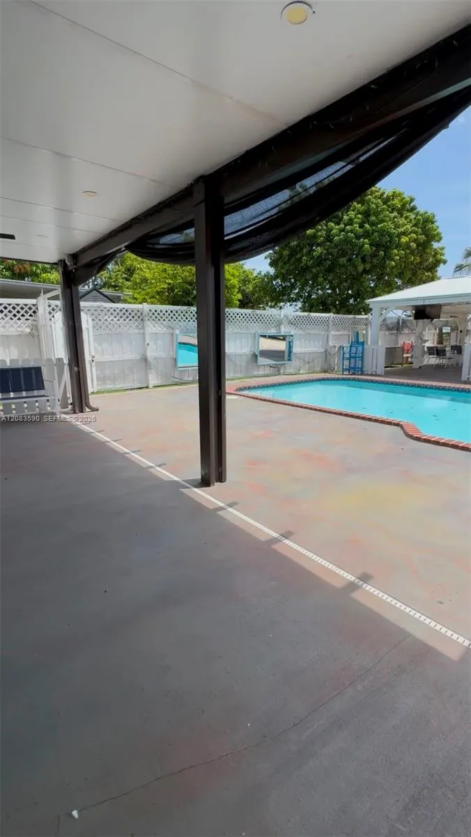 16401 SW 141st Ave #0 Miami, FL 33177