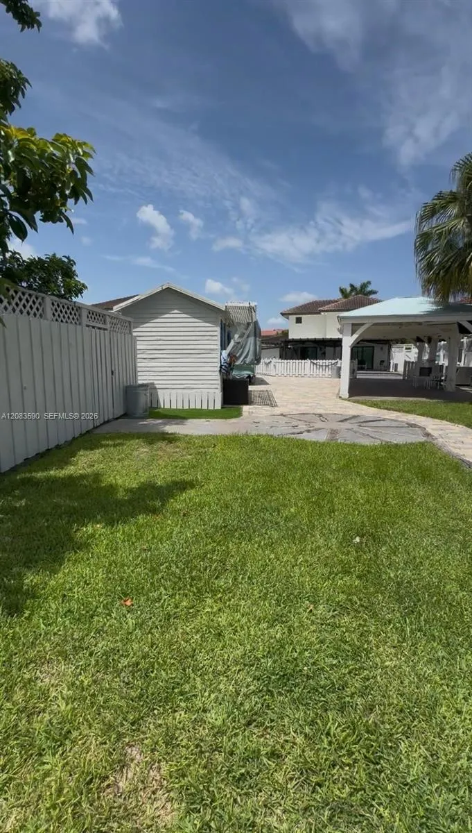 16401 SW 141st Ave #0 Miami, FL 33177