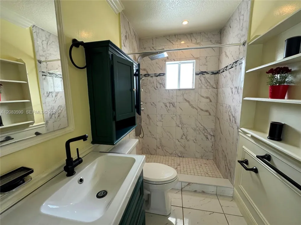 16401 SW 141st Ave #0 Miami, FL 33177