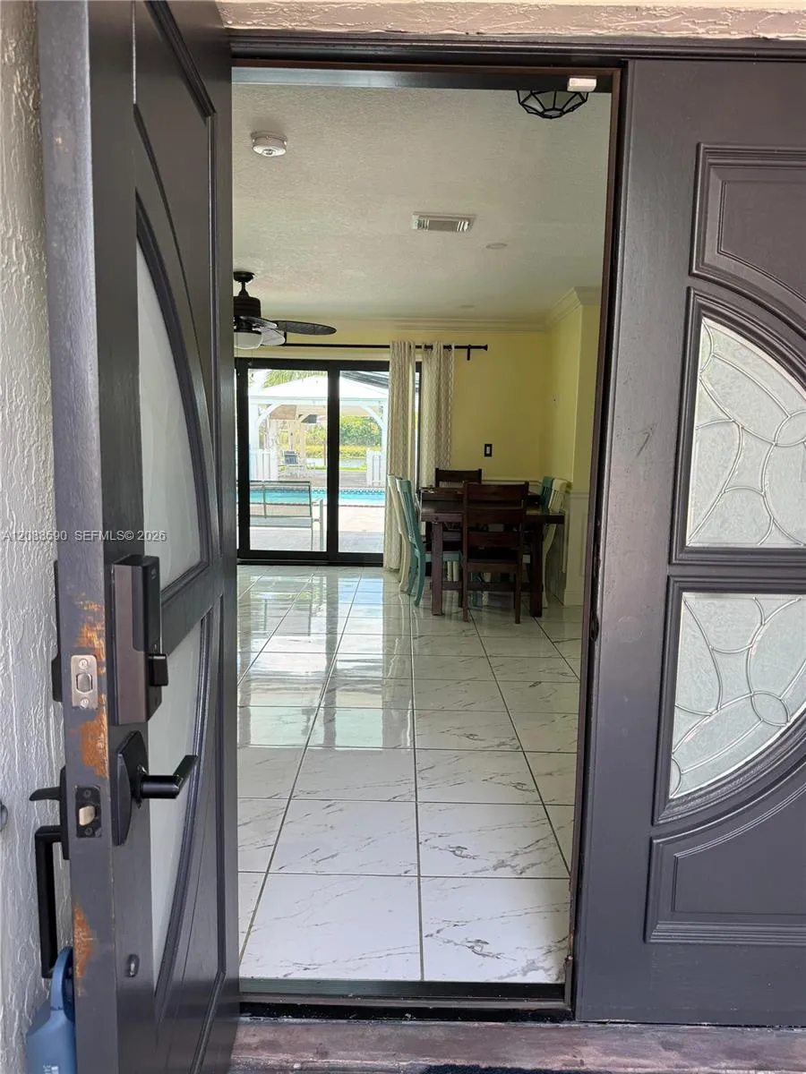 16401 SW 141st Ave #0 Miami, FL 33177