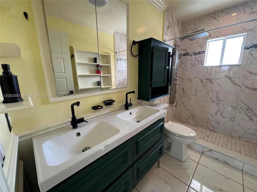 16401 SW 141st Ave #0 Miami, FL 33177