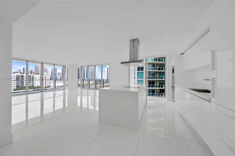 300 Sunny Isles Blvd #4-701