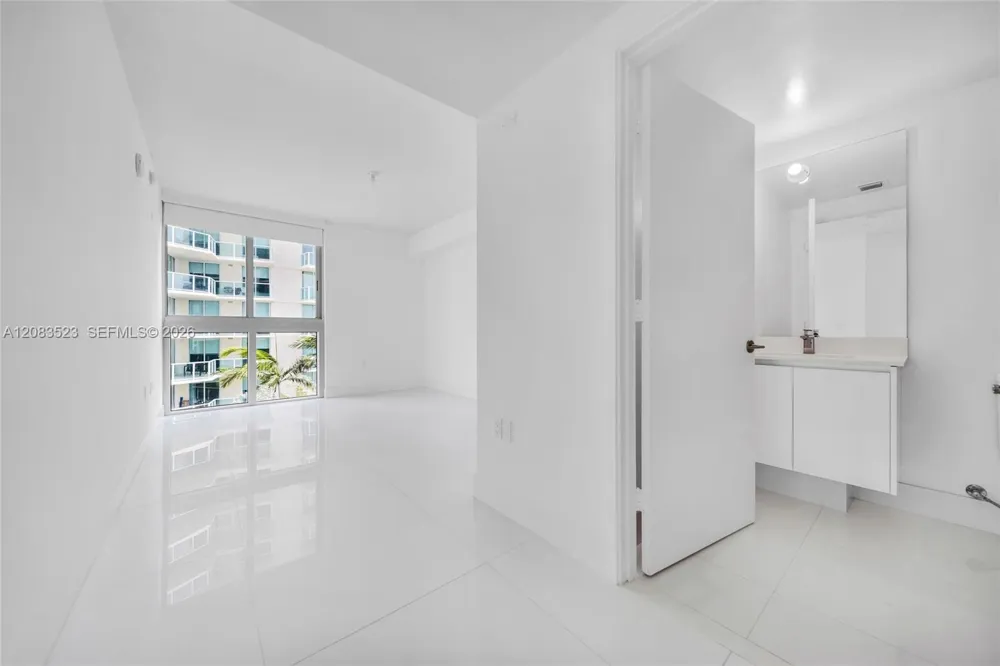 300 Sunny Isles Blvd #4-701 Sunny Isles Beach, FL 33160