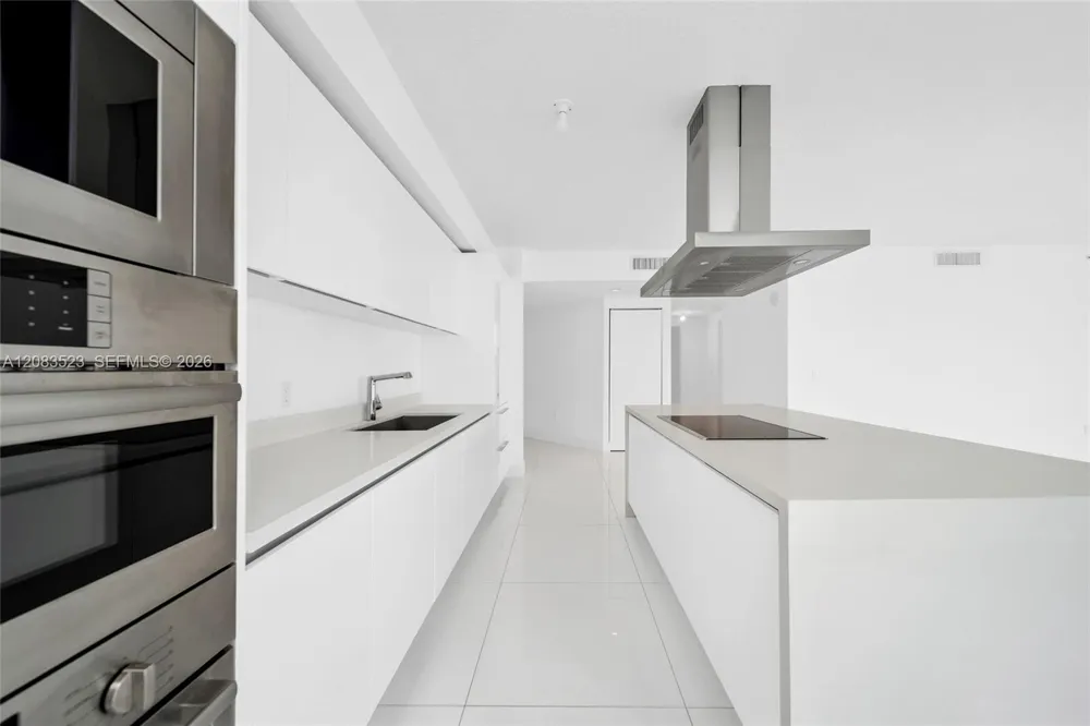 300 Sunny Isles Blvd #4-701 Sunny Isles Beach, FL 33160