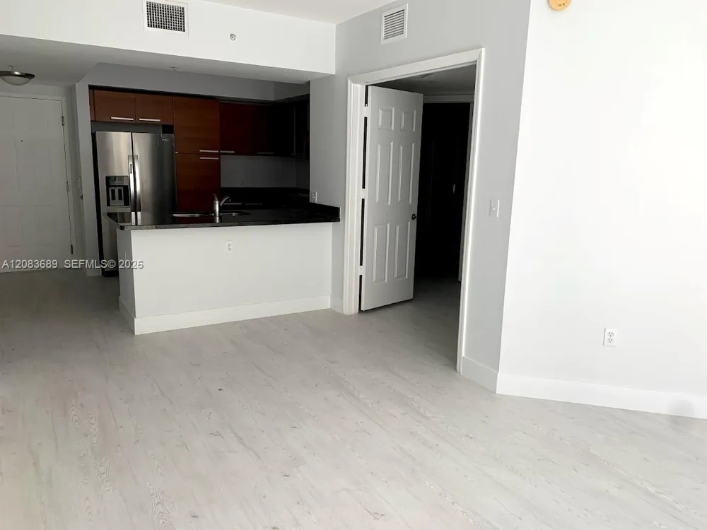 2030 S Douglas Rd #521 Coral Gables, FL 33134