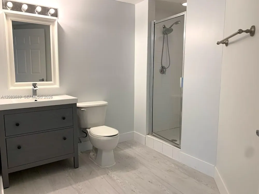 2030 S Douglas Rd #521 Coral Gables, FL 33134