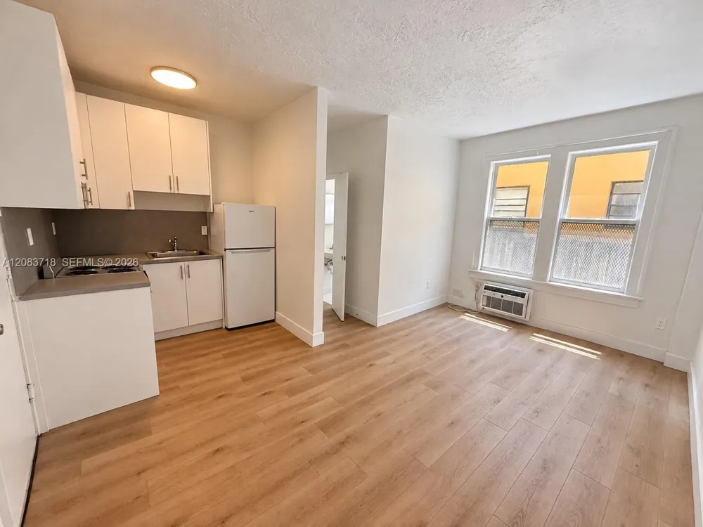 1615 Pennsylvania Ave #6 Miami Beach, FL 33139
