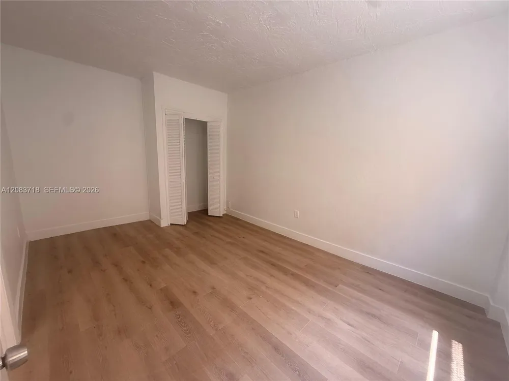 1615 Pennsylvania Ave #6 Miami Beach, FL 33139