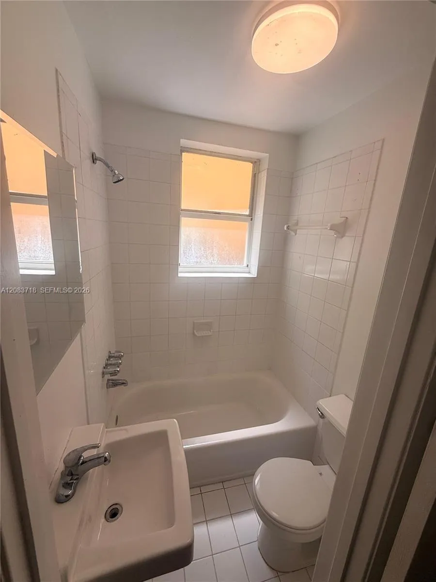 1615 Pennsylvania Ave #6 Miami Beach, FL 33139