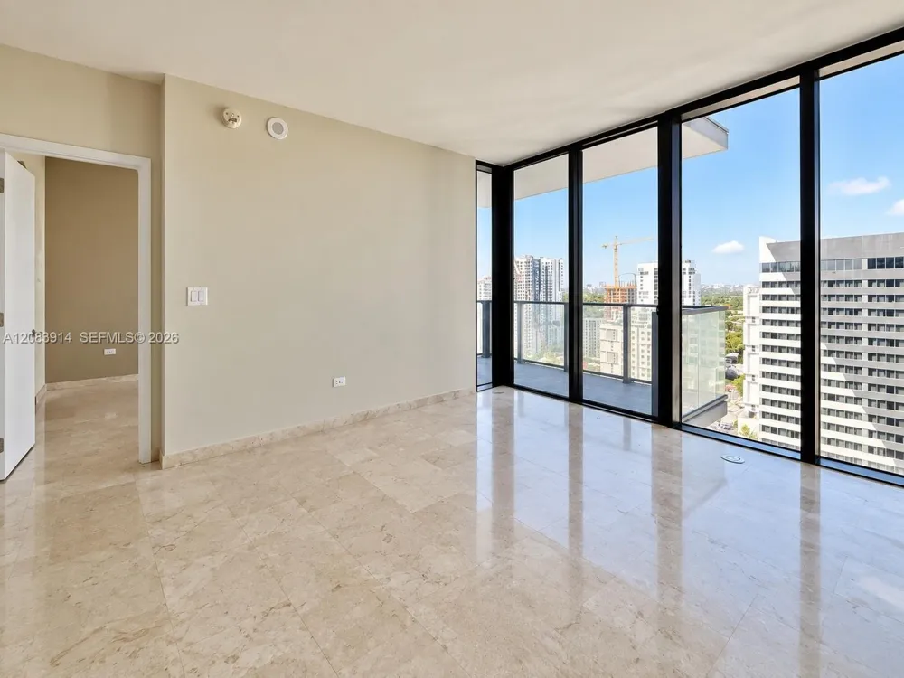 88 SW 7th St #1808 Miami, FL 33130