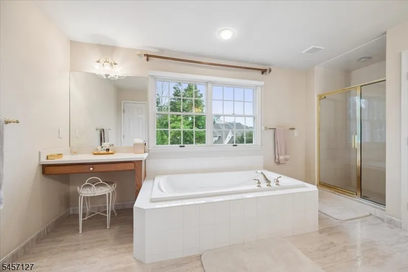 24 Benedict Cres Bernards, NJ 07920