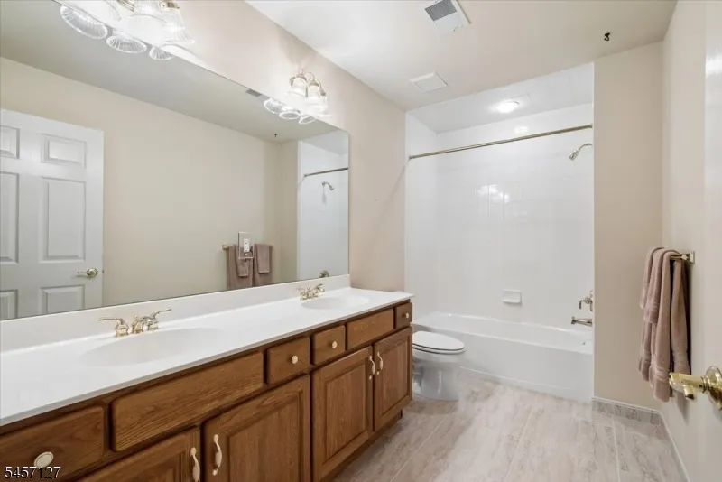 24 Benedict Cres Bernards, NJ 07920