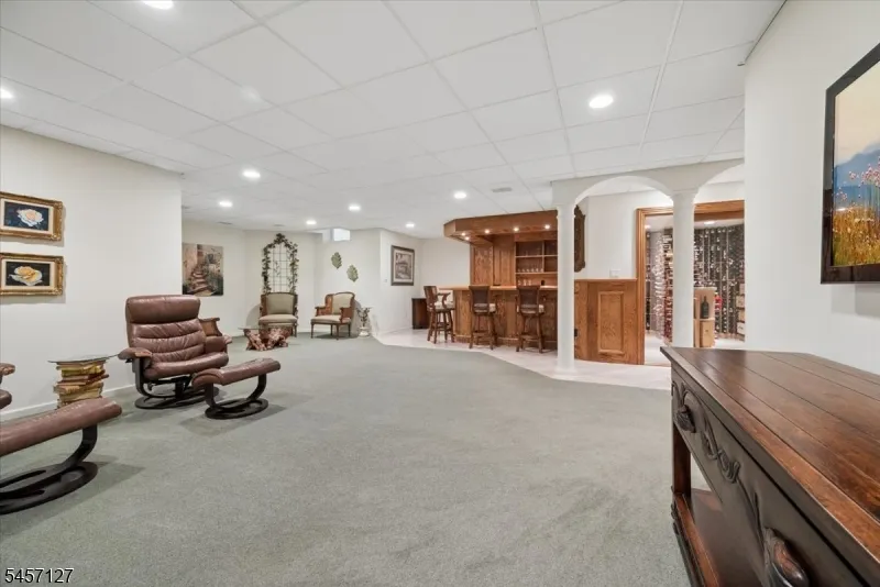 24 Benedict Cres Bernards, NJ 07920