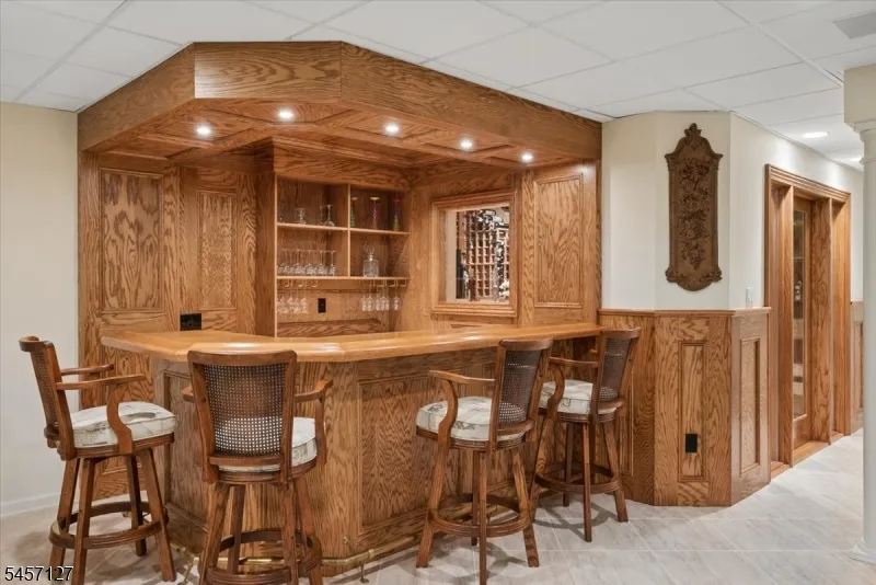 24 Benedict Cres Bernards, NJ 07920